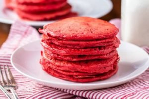 red-velvet-protein-pancakes-recipe